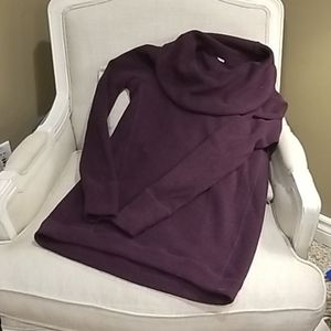 Long cowl neck fleece